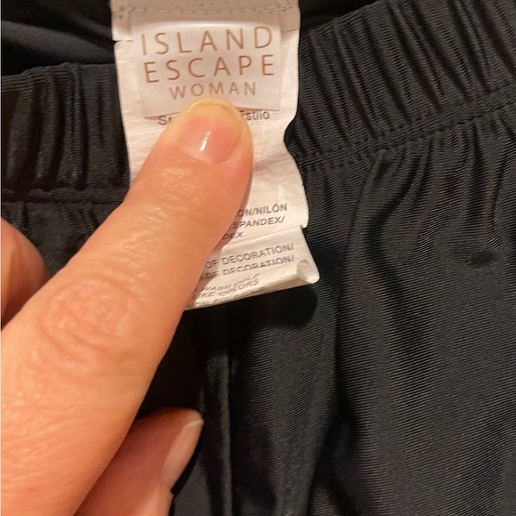 Island escape woman swim shorts 20W - Picture 7 of 8